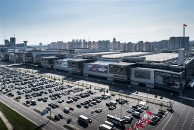 Международная выставка каменной промышленности в Москве заводит машины Кайды,...